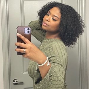 Meet your posher: Laila